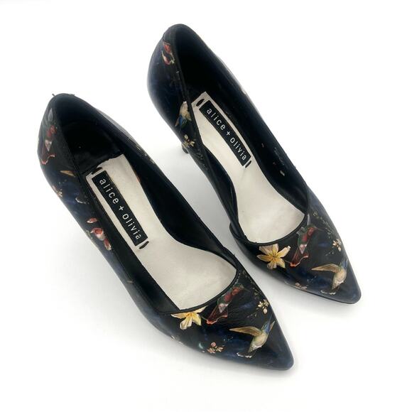 Alice + Olivia Dina Botanical print Humming bird pums Silettos Art to wear Sz 7 - Picture 6 of 12